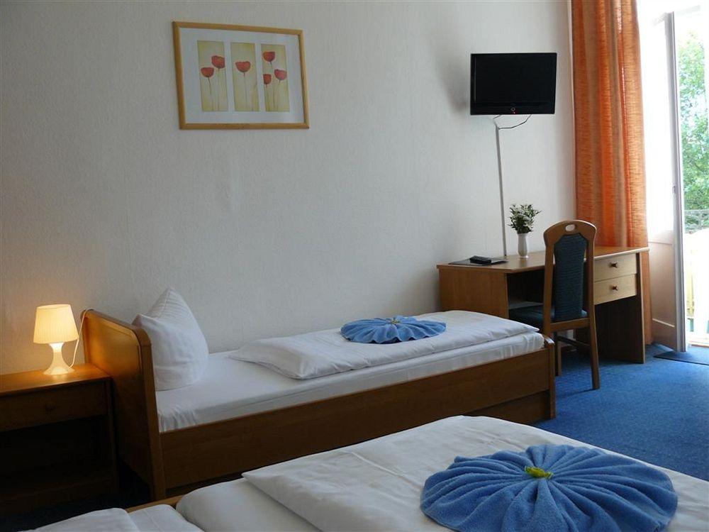 Hotel Gasteiner Hof Берлин Экстерьер фото