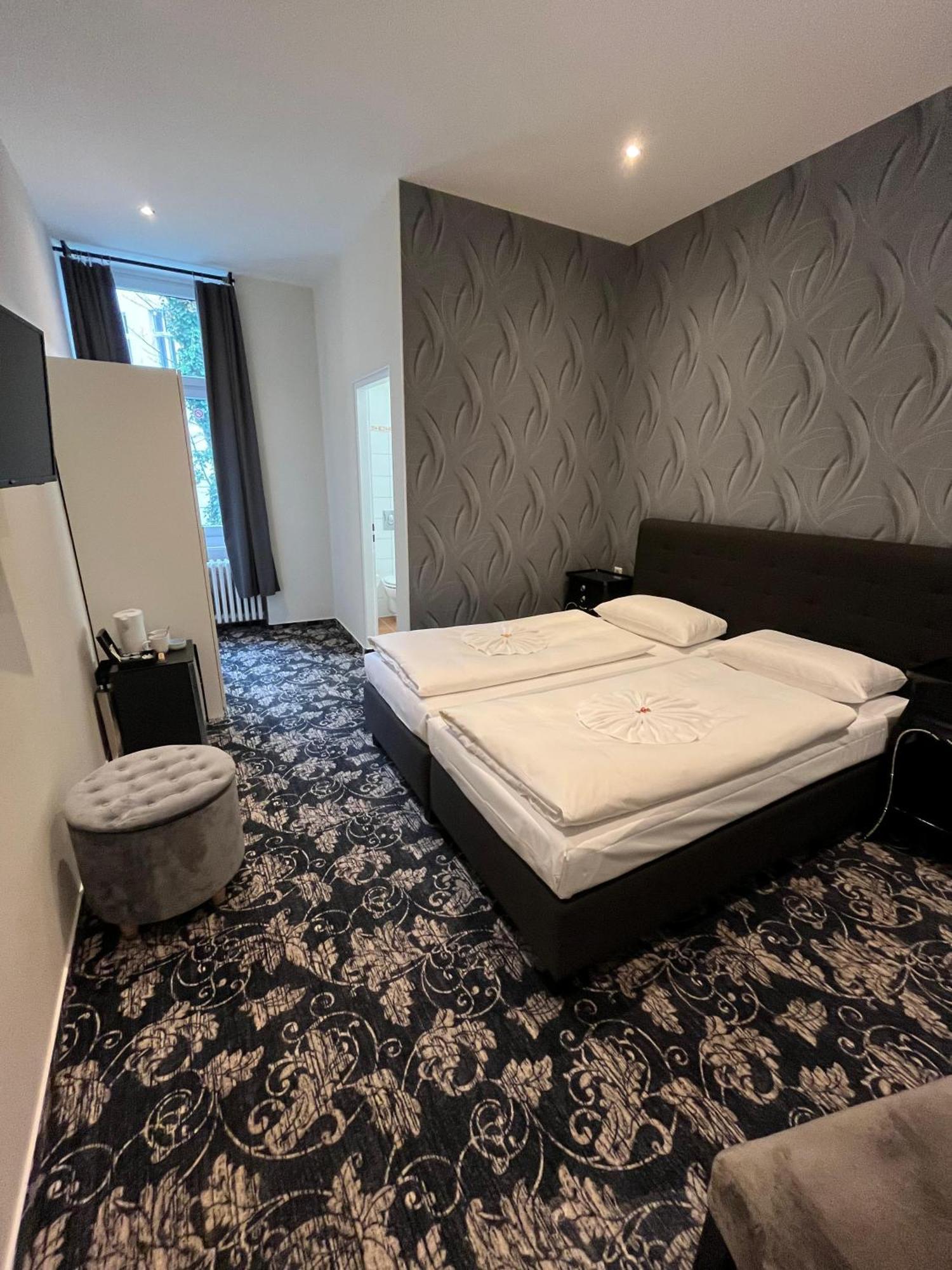 Hotel Gasteiner Hof Берлин Экстерьер фото
