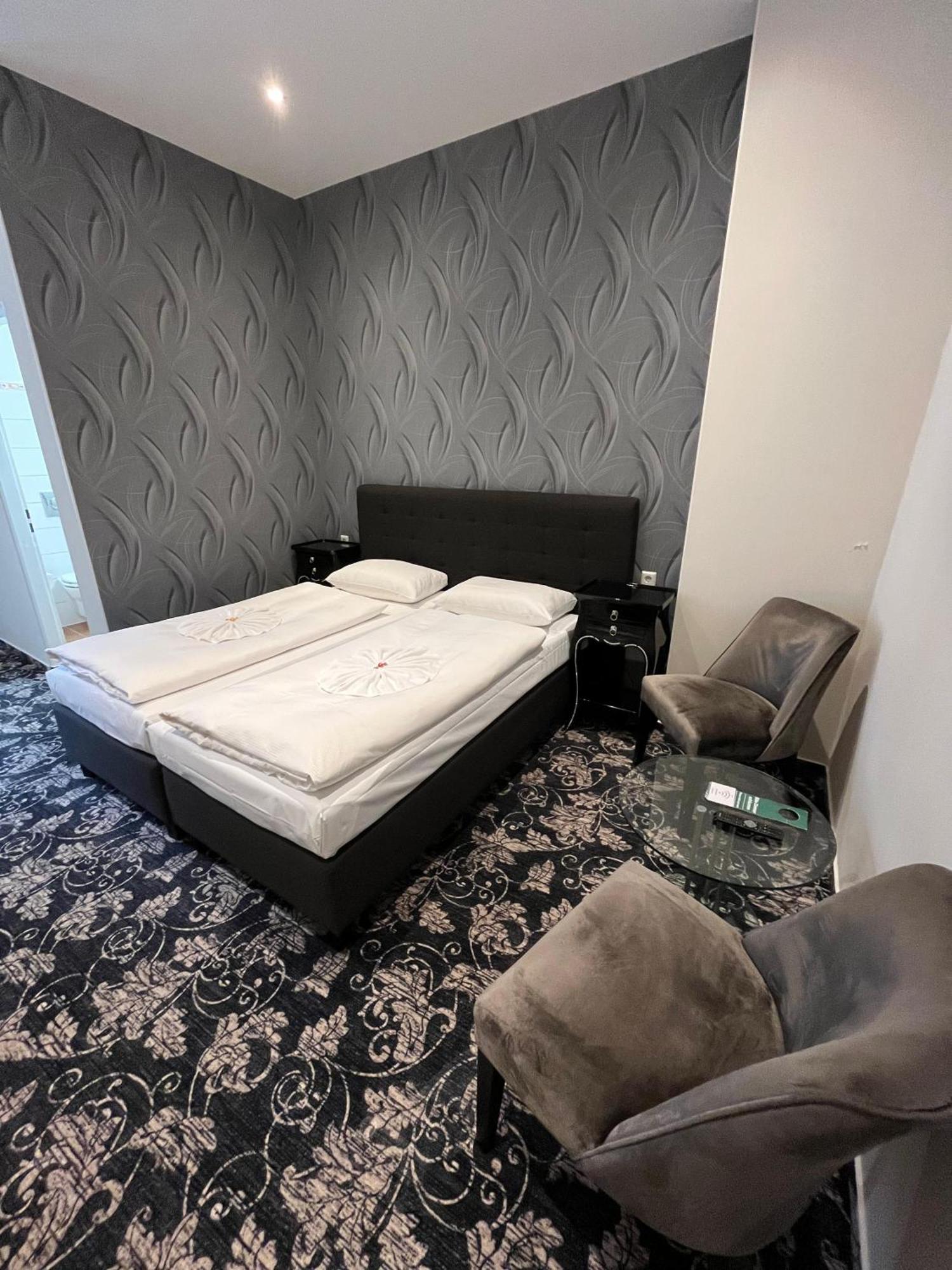 Hotel Gasteiner Hof Берлин Экстерьер фото